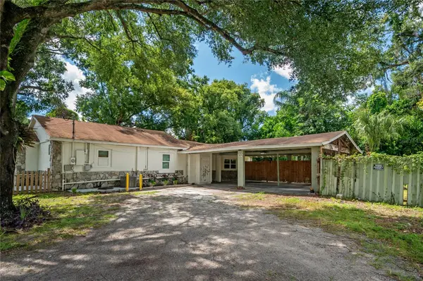 2307 E OSBORNE AVE #102, Tampa, FL 33610