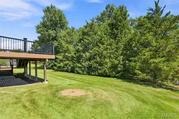 738 Henry AVE, Ballwin, MO 63011