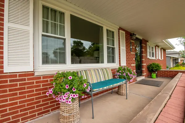 1998 Pleasant Meadows ST, Portage, IN 46368