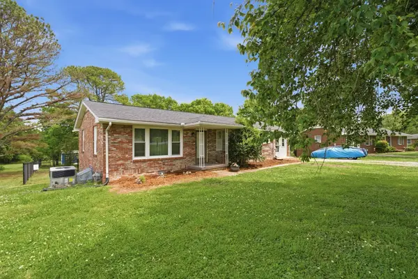1313 Raby Ave, Shelbyville, TN 37160