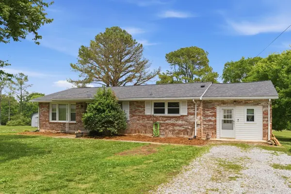 1313 Raby Ave, Shelbyville, TN 37160
