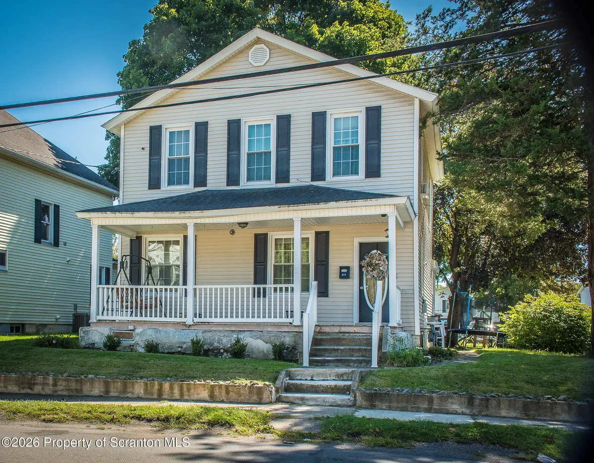 214 Main ST, Moosic, PA 18507
