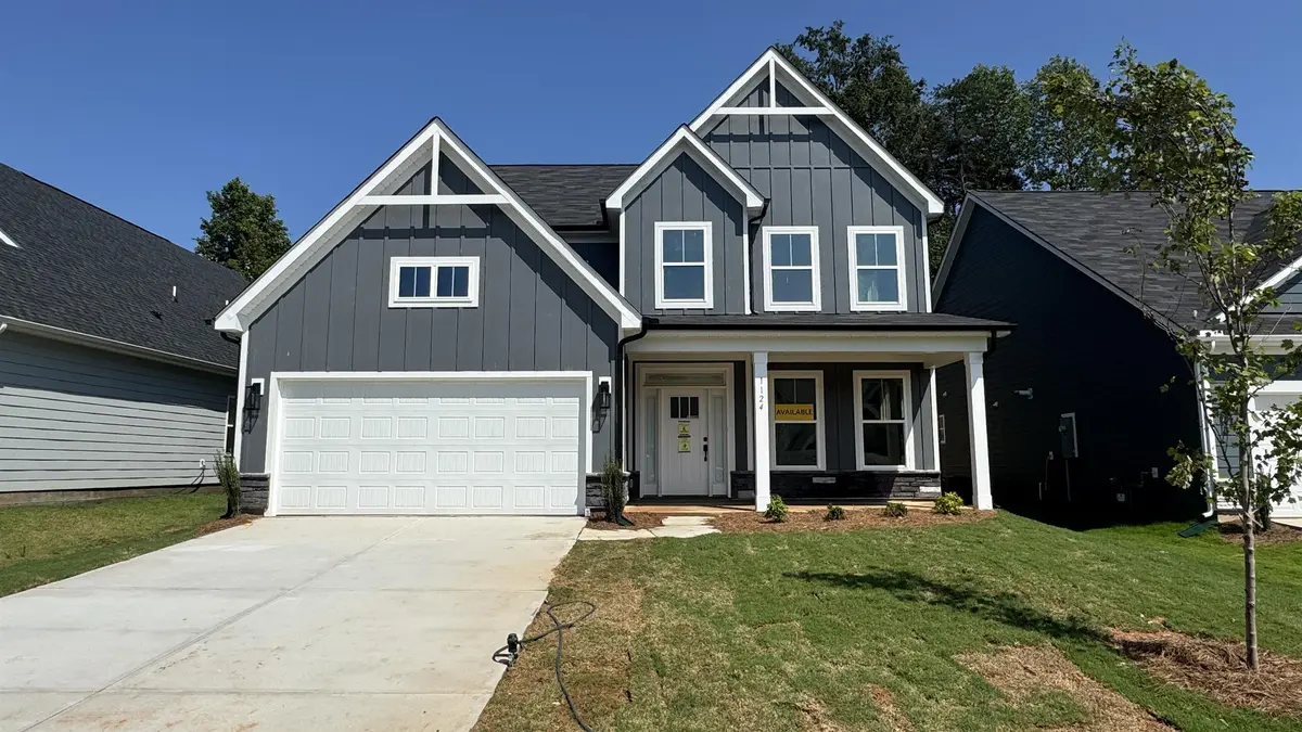 1124 Stable WAY, Landrum, SC 29356