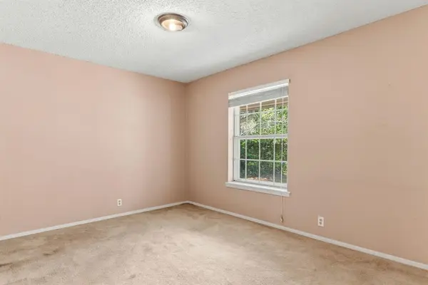 516 Azalea Lane, Mount Pleasant, TX 75455