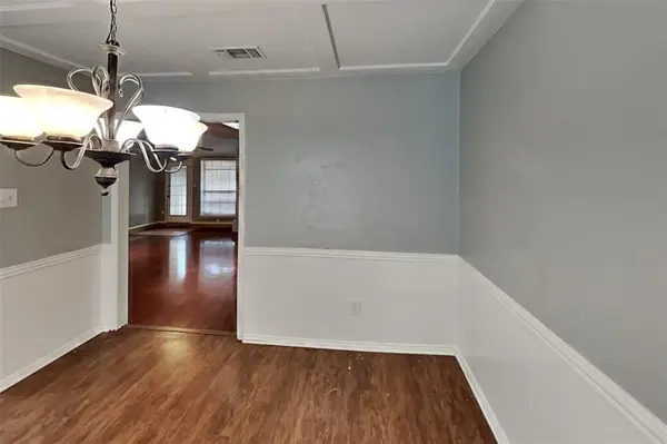 305 Bremen Drive, Hurst, TX 76054