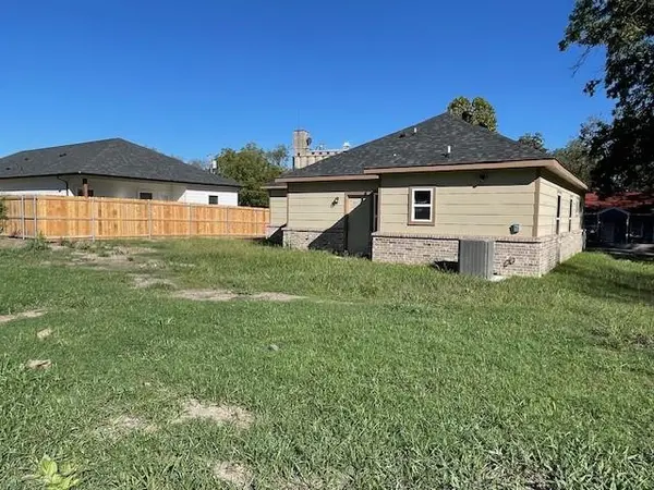 1915 MORSE Street, Greenville, TX 75401