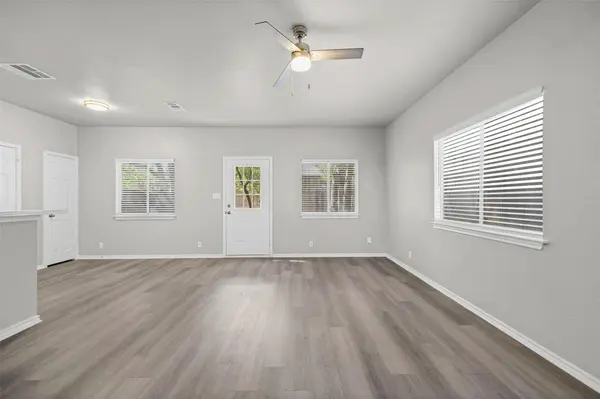 1801 Constantino CIR #B, Austin, TX 78745