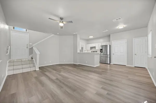 1801 Constantino CIR #B, Austin, TX 78745