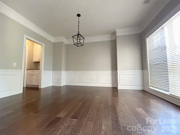 733 Meadow Lake DR, Matthews, NC 28105