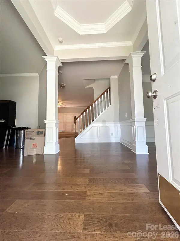 733 Meadow Lake DR, Matthews, NC 28105
