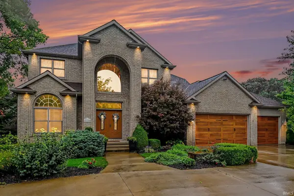 2624 Wildwood LN, Winona Lake, IN 46590