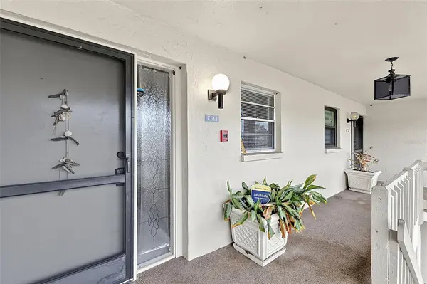 7143 WOOD CREEK DR #203, Sarasota, FL 34231