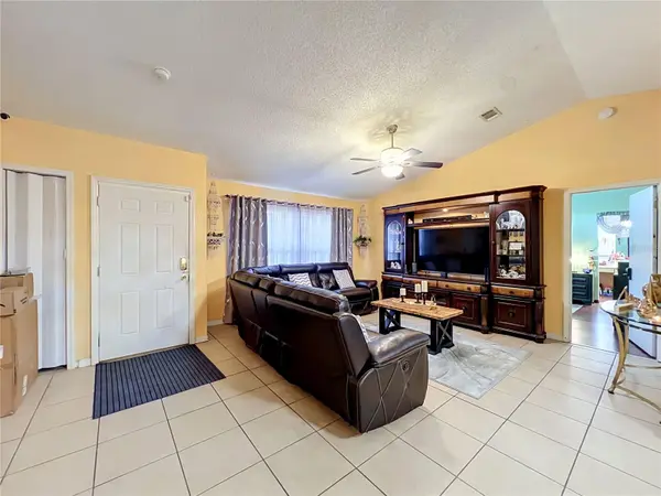 3438 BRETWOOD DR, Orlando, FL 32808