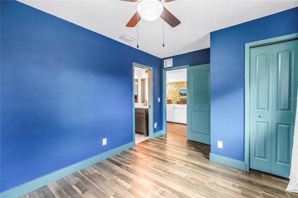 2690 65TH AVE S, St Petersburg, FL, 33712 photo 38