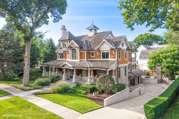 427 W Walnut ST, Hinsdale, IL 60521