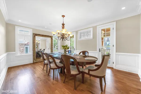 427 W Walnut ST, Hinsdale, IL 60521
