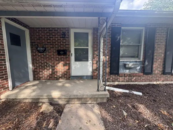 1816 6th AVE, Sterling, IL 61081