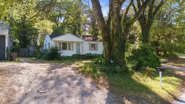 230B 54th Ave #N, Nashville, TN 37209