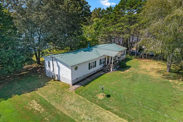 210 Willow Circle, Kingston, TN 37763
