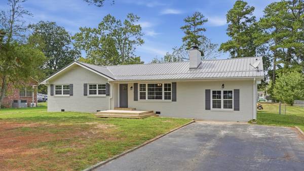512 Johnson St, Manchester, TN 37355