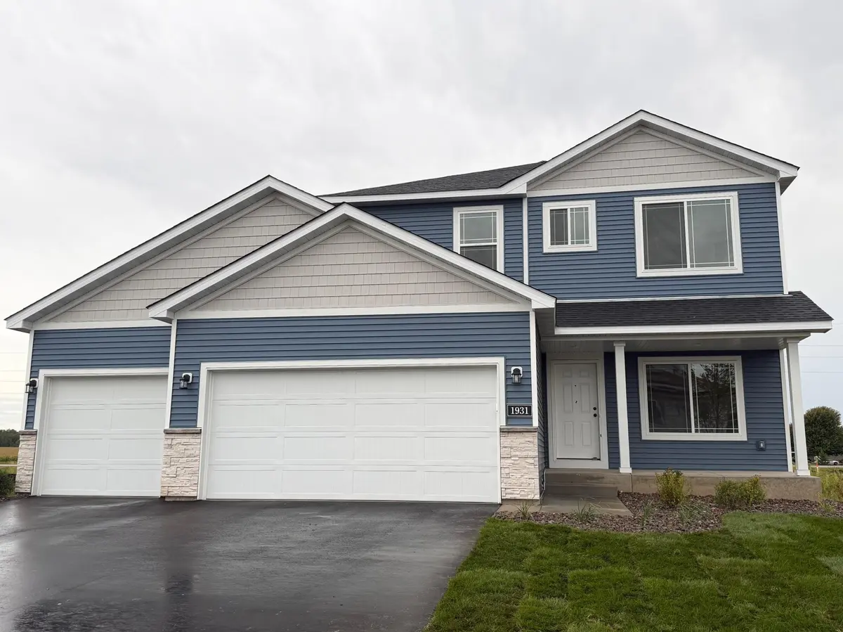 1931 Pierce ST SE, Cambridge, MN 55008