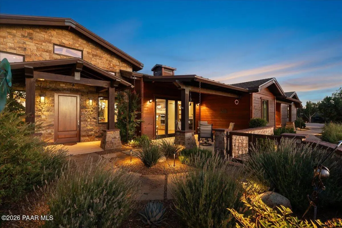 11955 W Six Shooter RD, Prescott, AZ 86305