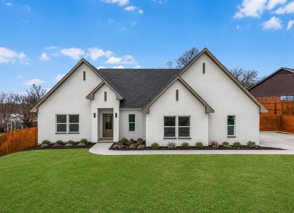 332 Hillcroft Road, Fort Worth, TX 76108