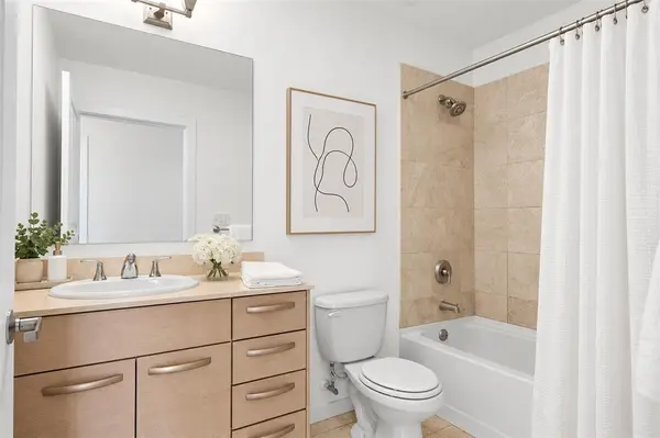 1200 Main Street #1802, Dallas, TX 75202