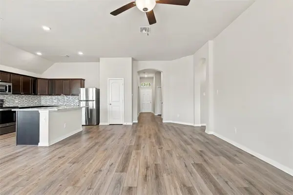 808 Fallbrook DR, Temple, TX 76502