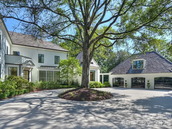 600 Hermitage RD, Charlotte, NC 28207