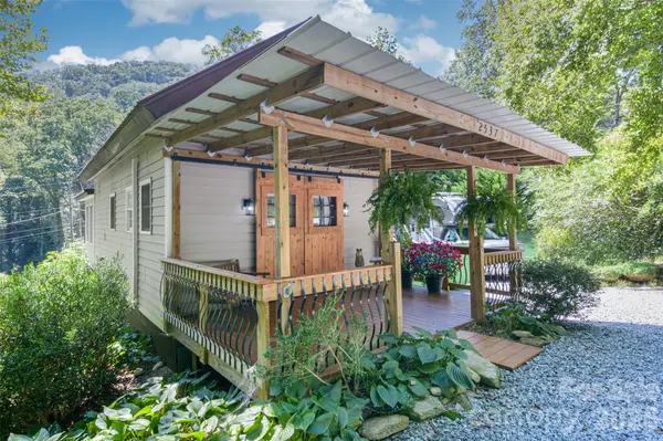 2537 Gerton HWY, Gerton, NC 28735