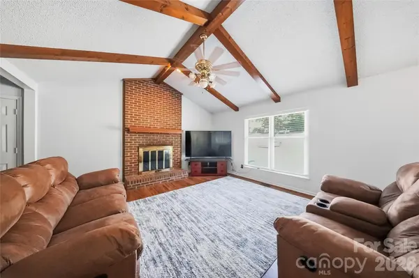 2326 Springwater DR, Gastonia, NC 28056