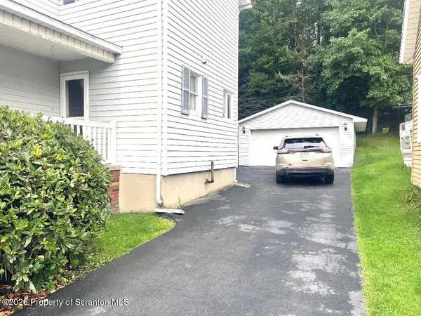 58 Midland ST, Simpson, PA 18407