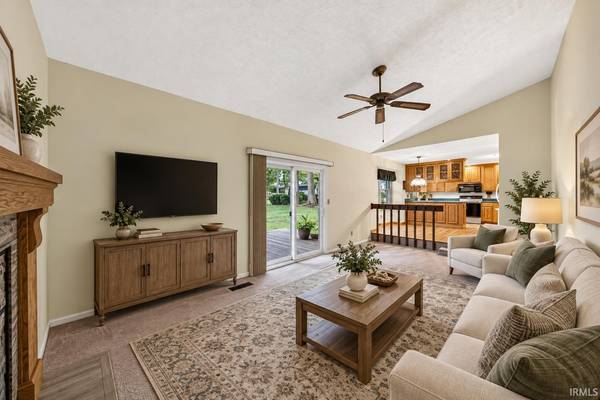 52088 Goldenrod LN, Granger, IN 46530-9410
