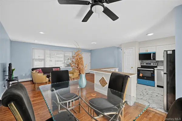 182 New York AVE, Bay Shore, NY 11706
