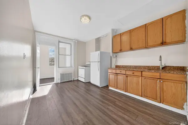 74 Oak ST #1A, Yonkers, NY 10701