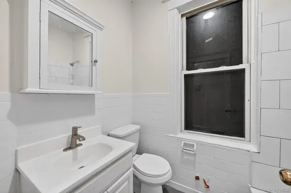 74 Oak ST #1A, Yonkers, NY 10701