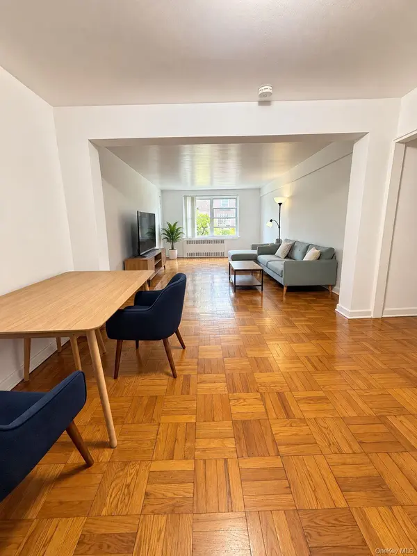147-31 38th Ave #A16, Flushing, NY 11354
