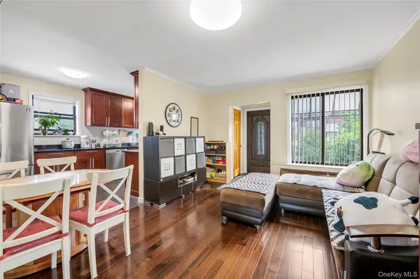 2518 123rd ST, Flushing, NY 11354