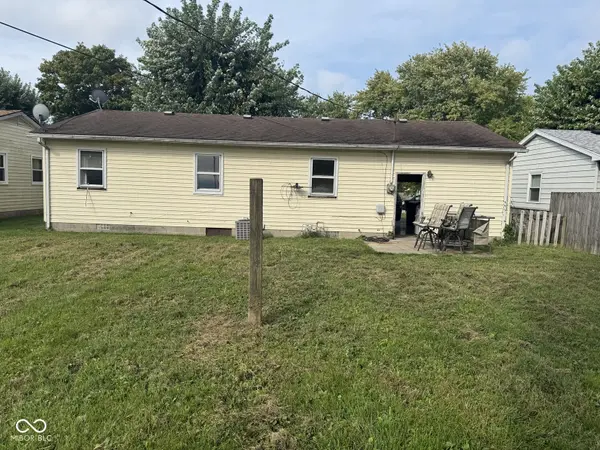 821 Poplar ST, Tipton, IN 46072