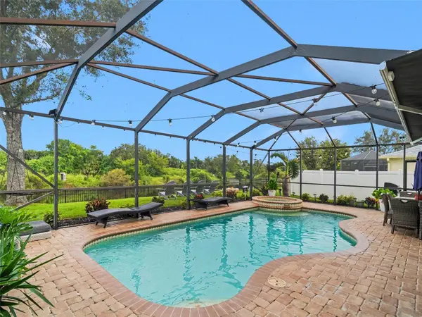 7124 34TH ST E, Sarasota, FL 34243