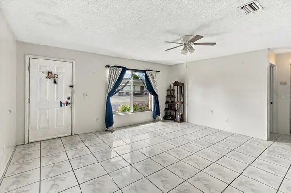 99 LAKE VILLA WAY, Kissimmee, FL 34743