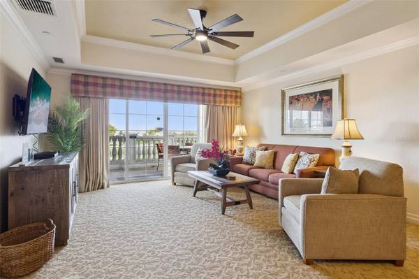 1100 SUNSET VIEW CIR #402, Reunion, FL 34747