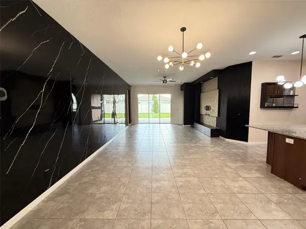 2074 BRILLANTE DR, St Cloud, FL 34771