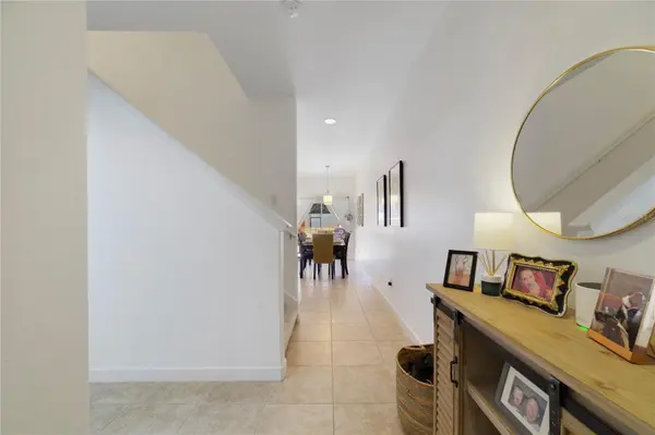 8972 CAT PALM RD, Kissimmee, FL 34747