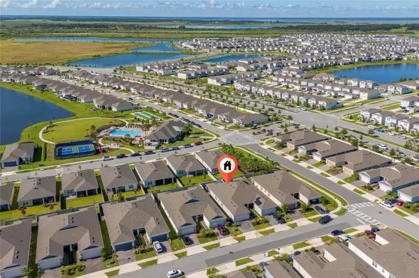 2706 SUMMER RETREAT LN, Kissimmee, FL 34744
