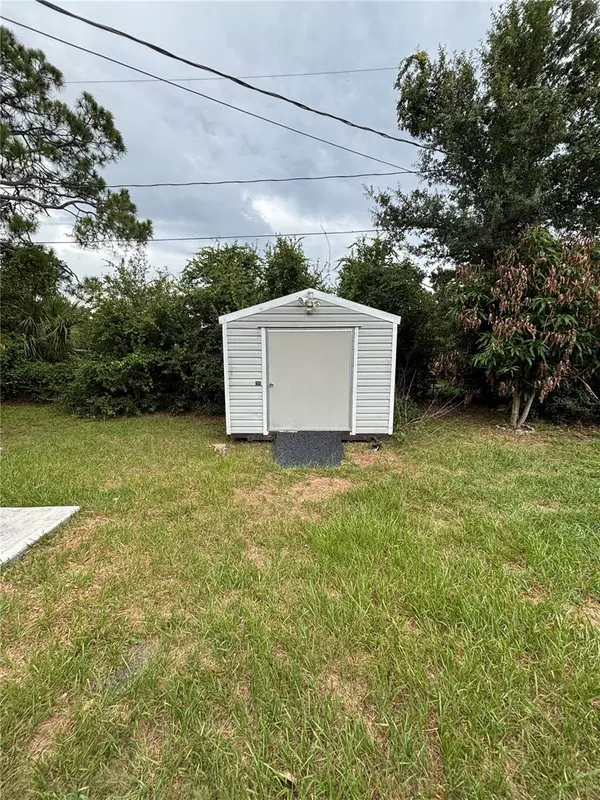 3704 ARGON DR, Tampa, FL 33619