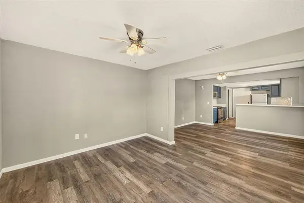 731 37TH ST S, St Petersburg, FL 33711
