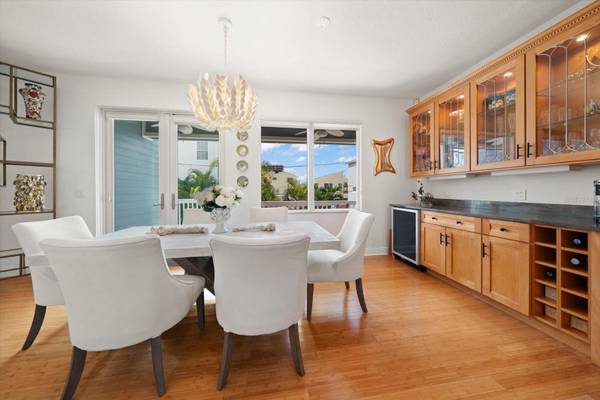 31 81ST AVE, Treasure Island, FL, 33706 photo 17