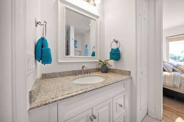 31 81ST AVE, Treasure Island, FL, 33706 photo 39